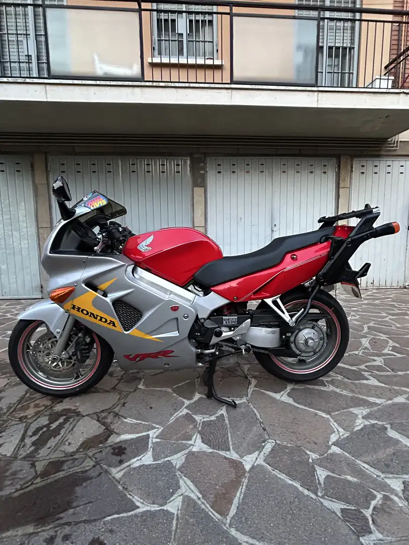 Honda VFR 800 - 2