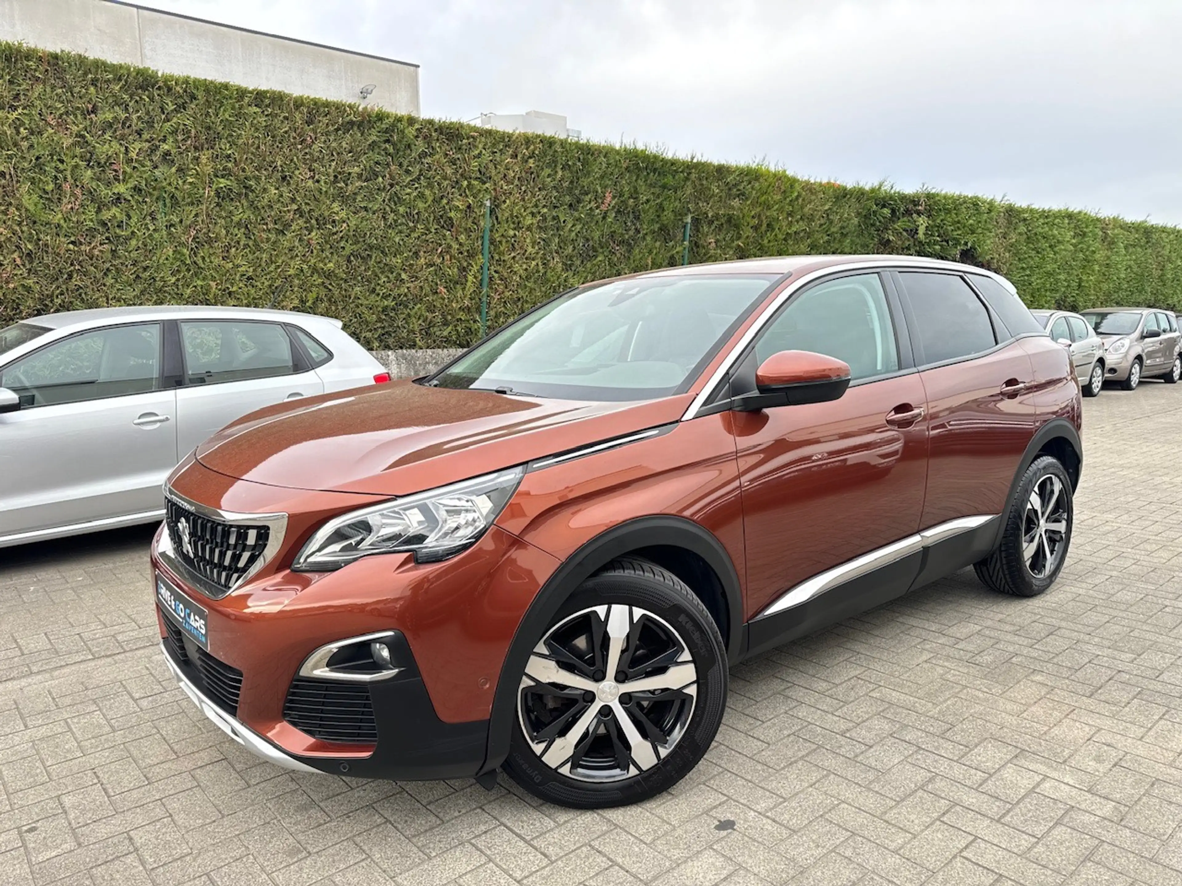 Peugeot 3008 1.2i Benzine - CarPlay ** 1 JAAR GARANTIE ** !! — photo 5