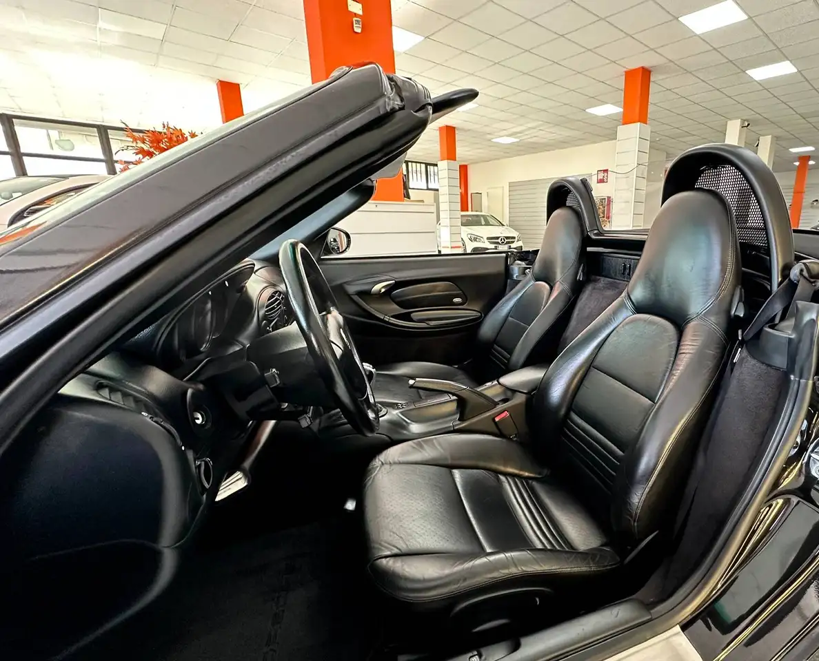 Porsche Boxster 2.7, foto 4