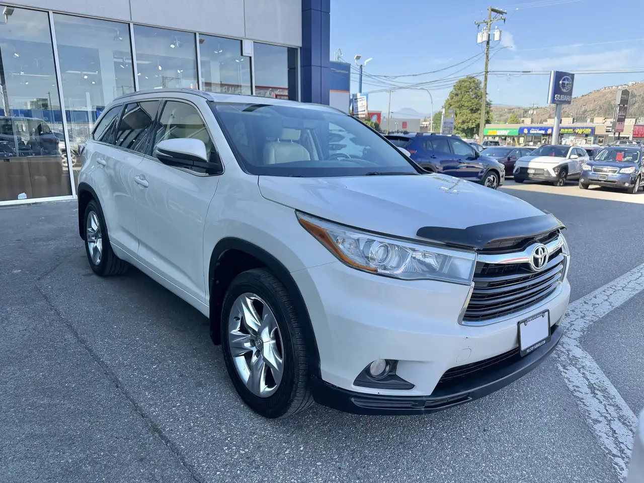 Toyota Highlander снимка Toyota Highlander