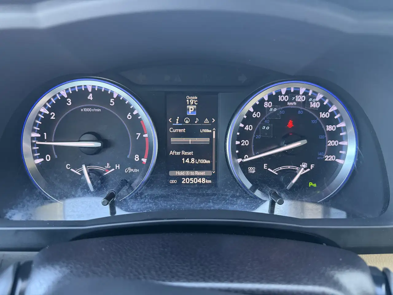 Toyota Highlander снимка Toyota Highlander