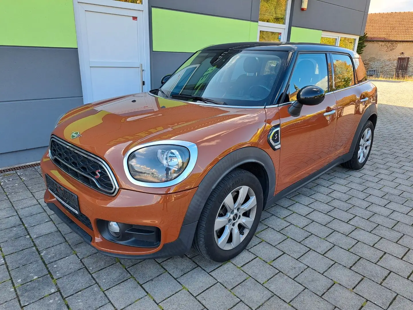 MINI Cooper SD Countryman Orange - 2
