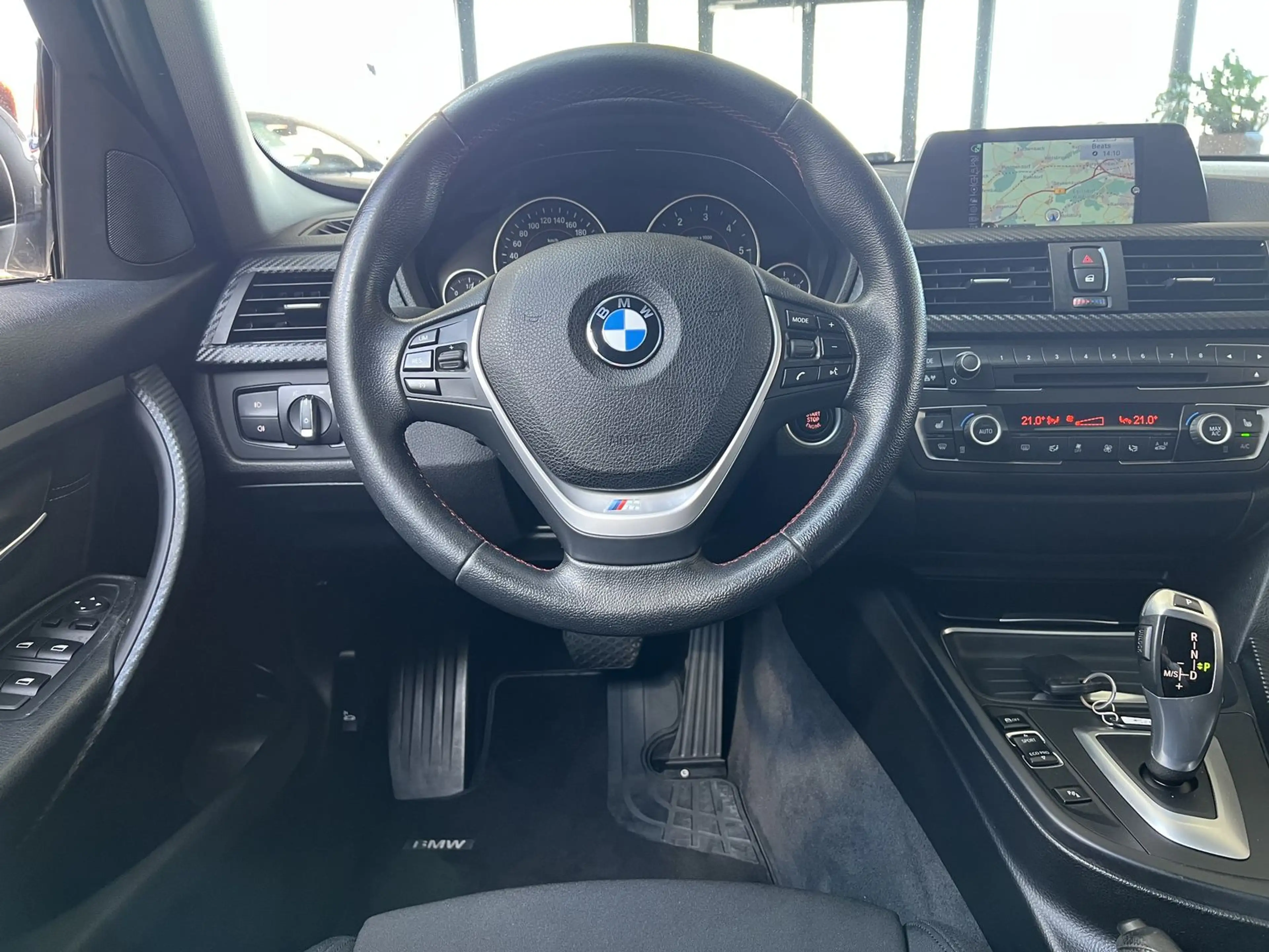 BMW 318 3 318 d Aut Sportline Navi Bi-Xen-LED AHK DAB — photo 11