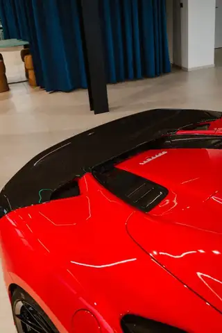 Ferrari F8 Spider F8 Spider *NOVITEC / SERVICEPAKET BIS 05/2029!* Ansicht 25