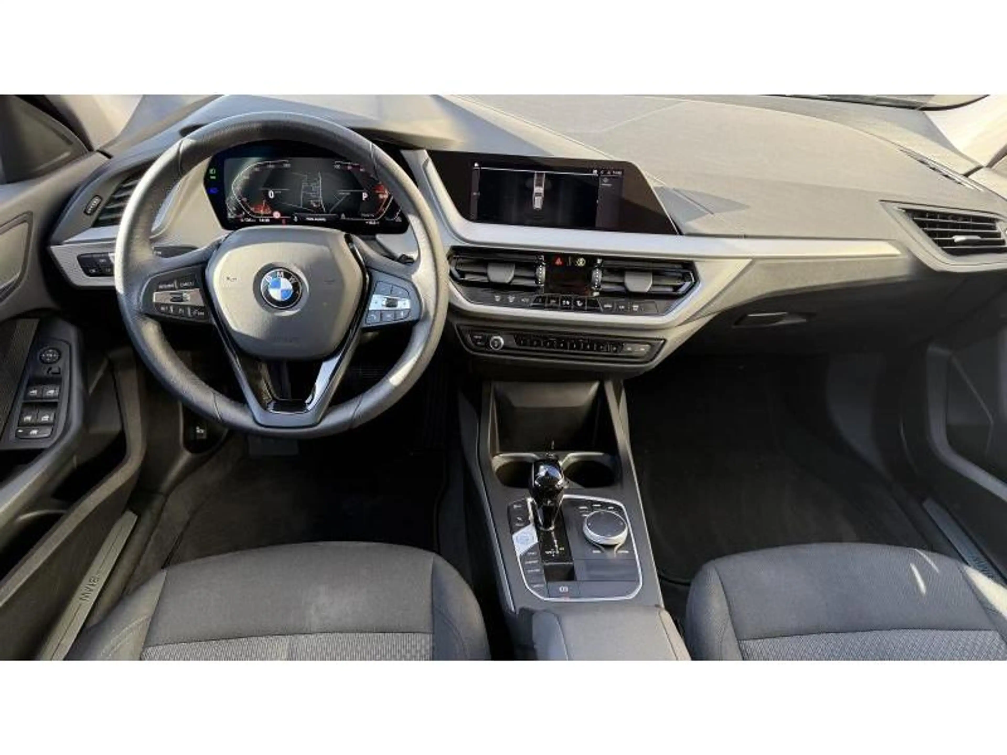 BMW 116 116dA PDC Feux LED Carplay *TVA* — photo 7