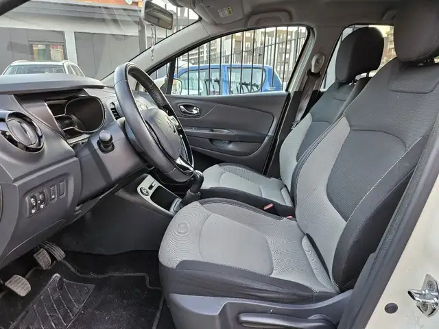 Renault Captur view 7