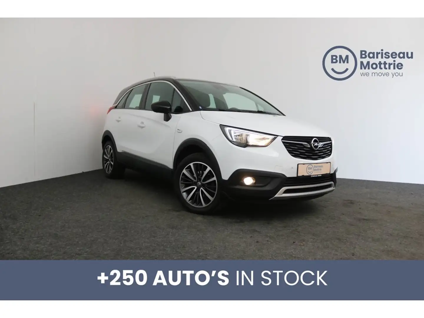 Opel Crossland X 1.2 BENZINE AUTOMAAT *TREKHAAK*HEAD-UP DISPLAY*GPS Wit - 1