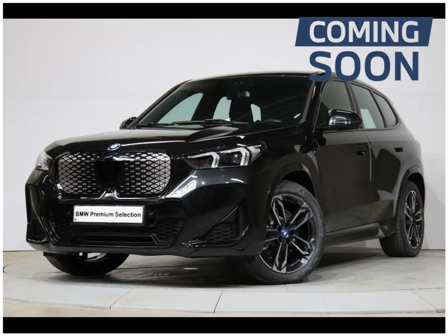 BMW iX1 xDrive30 Kit M Sport Noir - 1