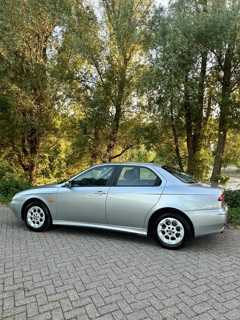 Alfa Romeo 156 1.8 TS + airco + leder Grau - 2
