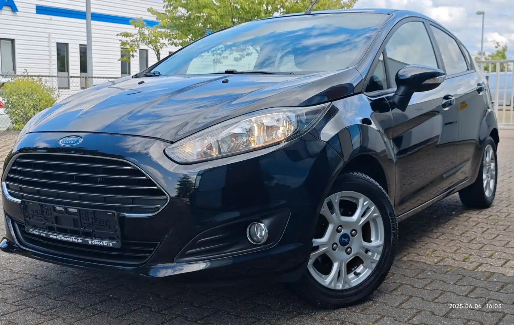 Ford Fiesta Sync Edition Schwarz - 1