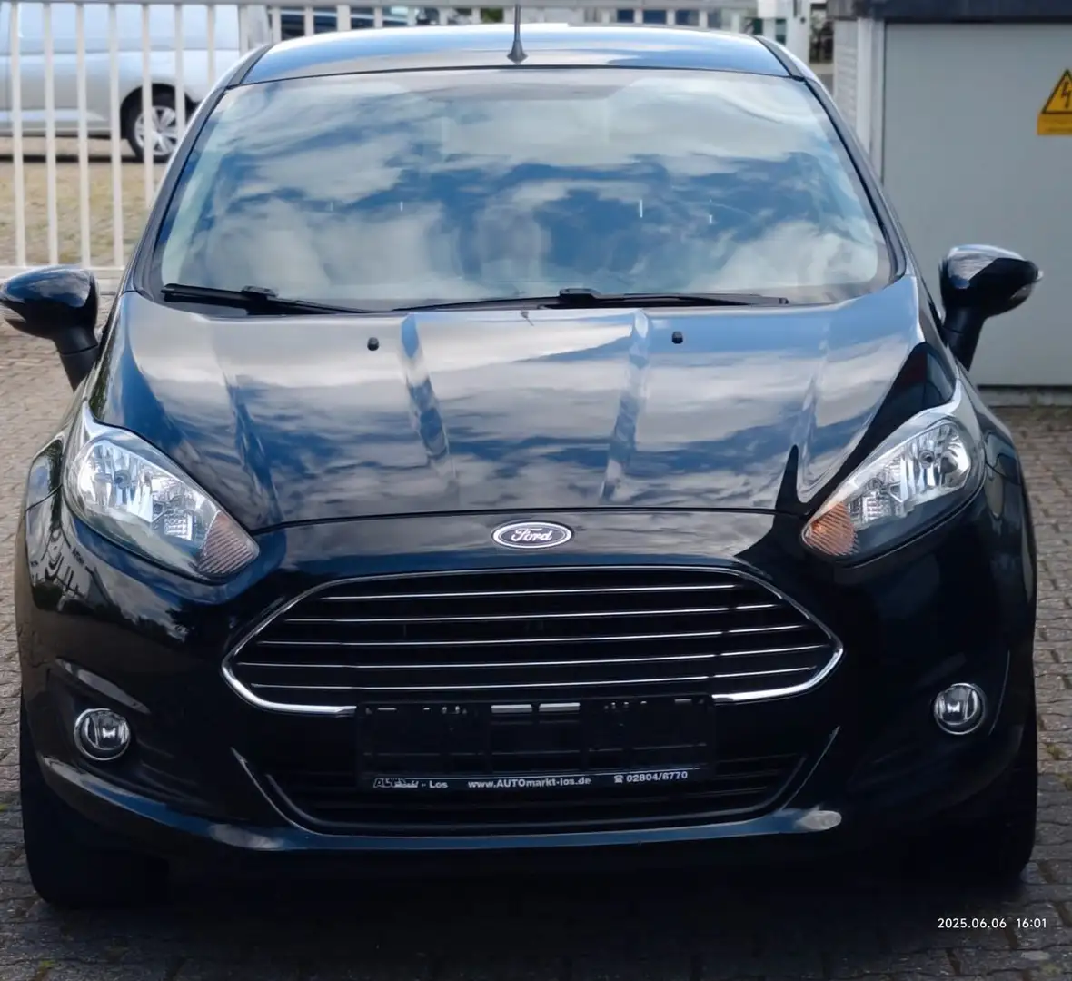 Ford Fiesta Sync Edition Schwarz - 2