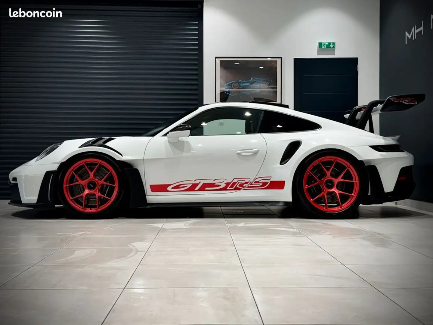 Porsche 992 992 GT3 RS PACK WEISSACH CARBONE 4.0i 525 CH PDK+FEUX PDLS+NOIR+LIFT SYSTÈME+PACK CARBONE+CAMÉRA RECUL+RÉSERVOIR 90L+JANT Blanc - 2