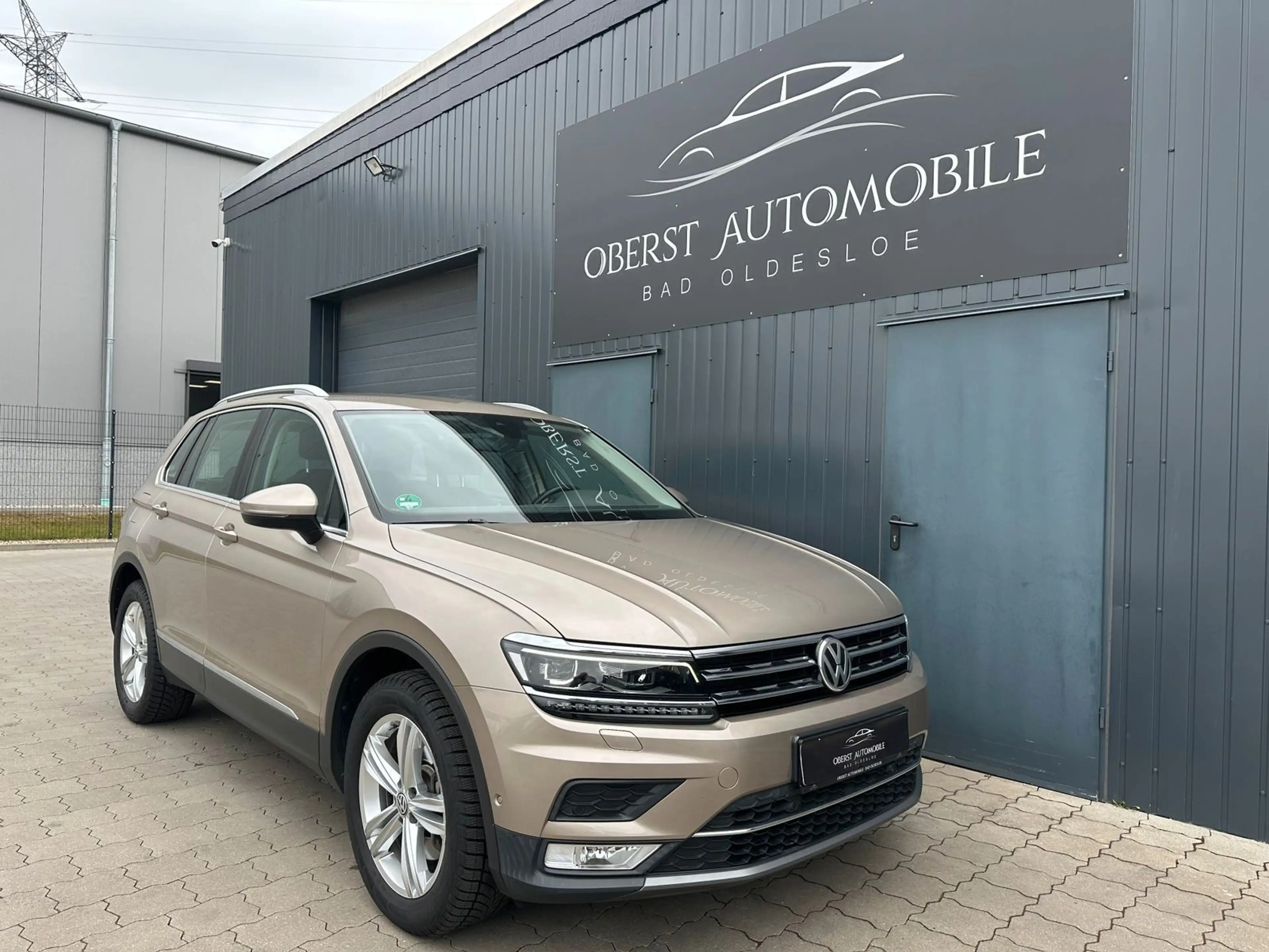 Volkswagen Tiguan Highline*Allrad*1.Hand*Garantie*Navi*SHZ — photo 2