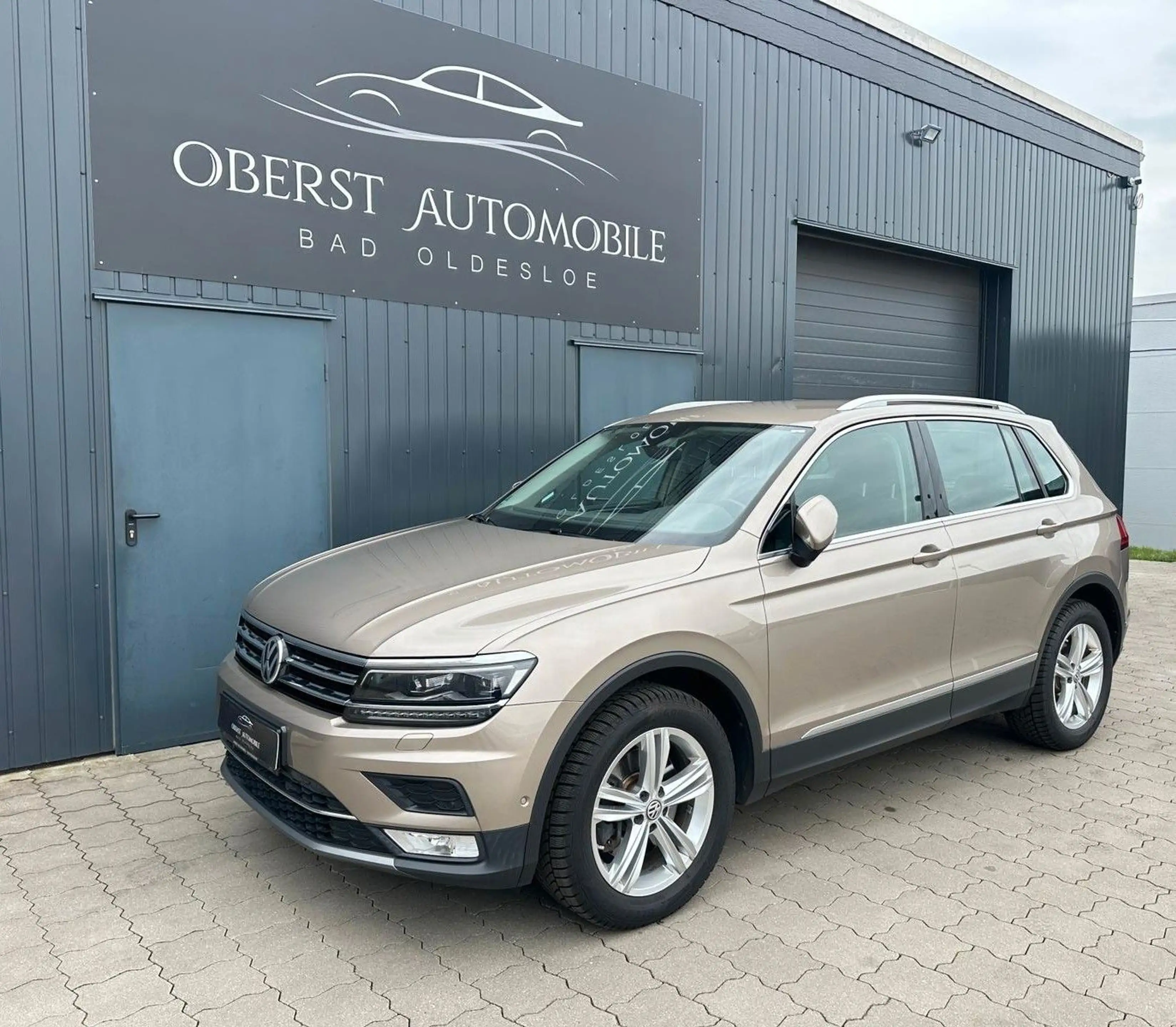 Volkswagen Tiguan Highline*Allrad*1.Hand*Garantie*Navi*SHZ — photo 8