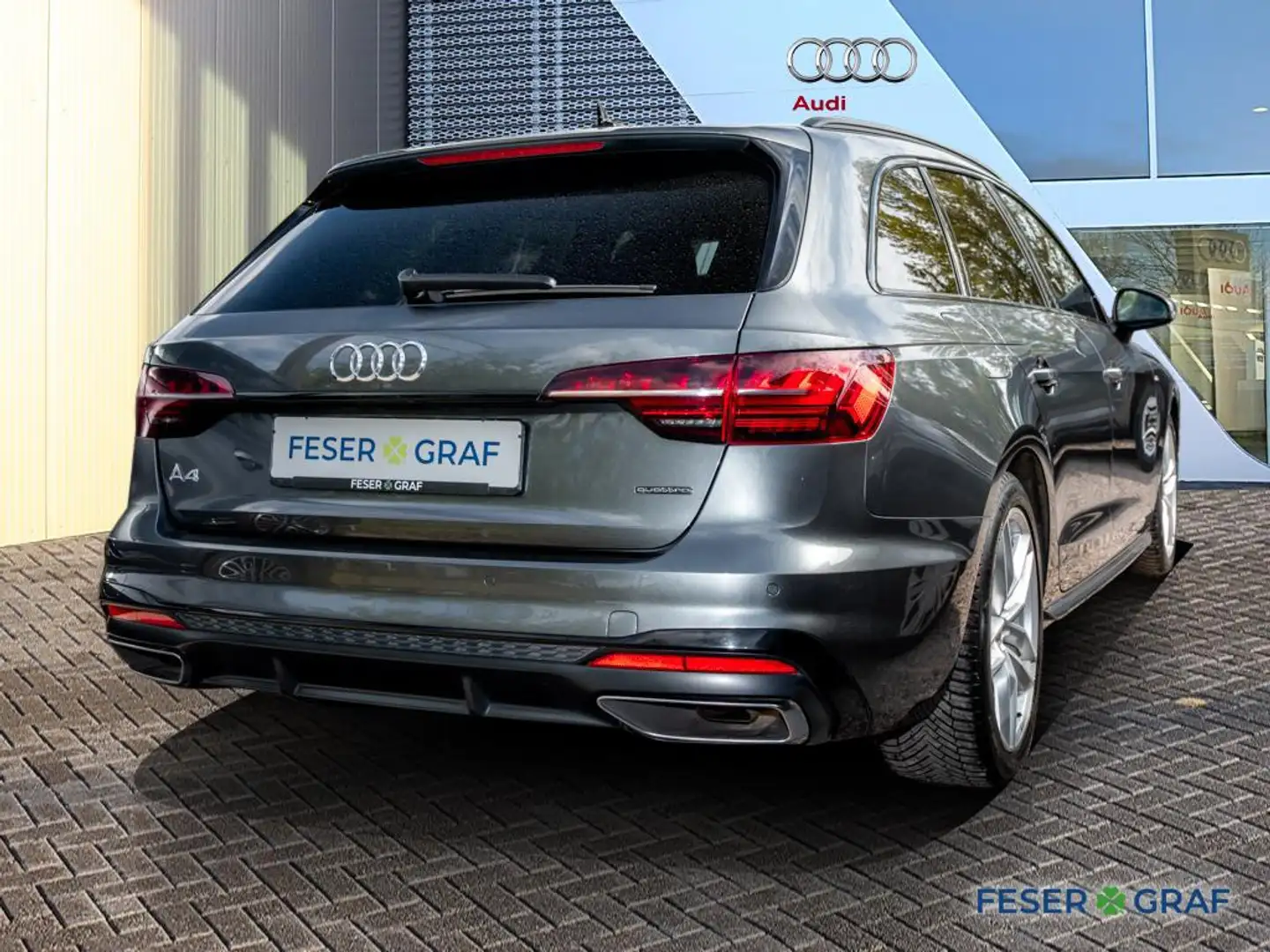 Audi A4 Avant 45 TFSI qu. 2x S line LED/ACC/AHK/Navi+ Grau - 2