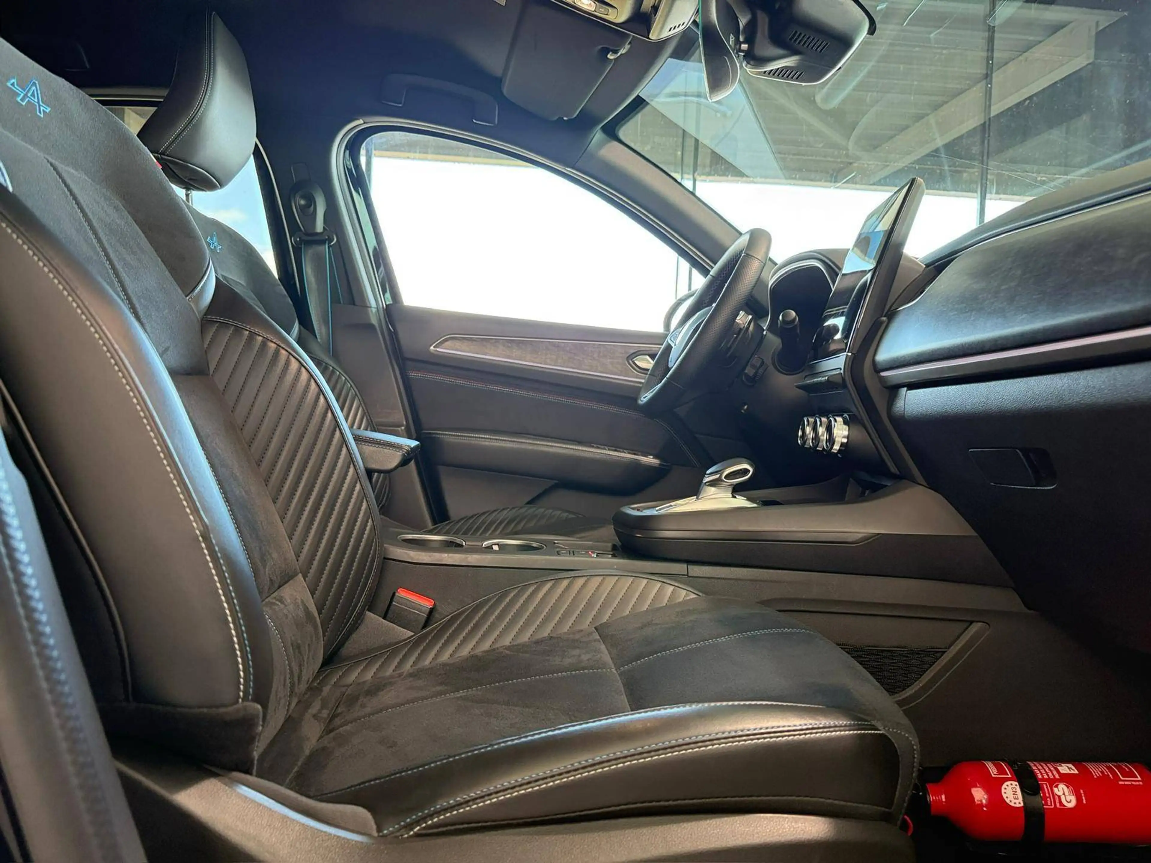Renault Arkana 1.3 TCe MHEV Esprit Alpine EDC Esprit Alpine — photo 6
