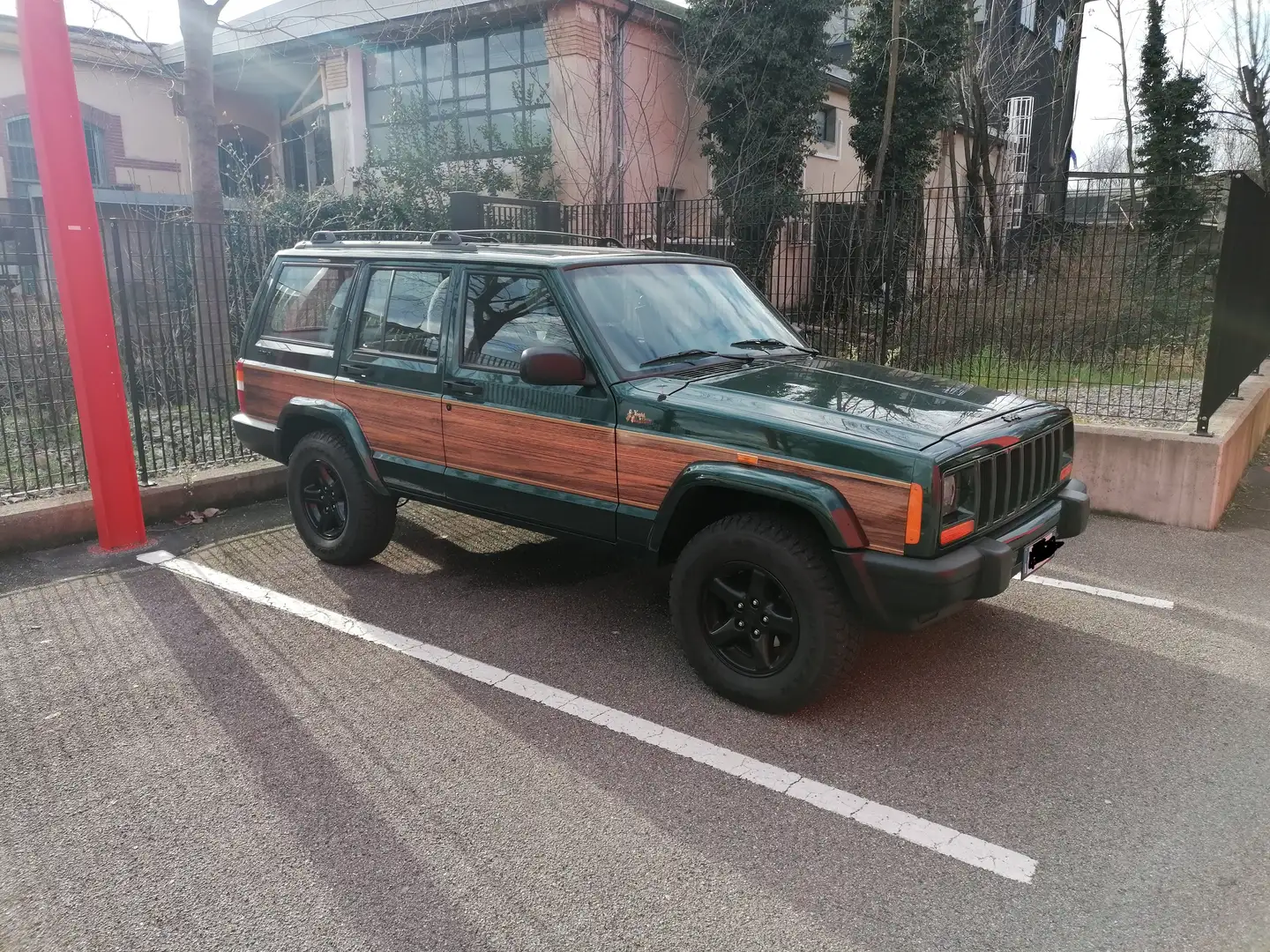 Jeep Cherokee Cherokee II 1997 5p 2.5 td Sport c/abs,CL Groen - 1