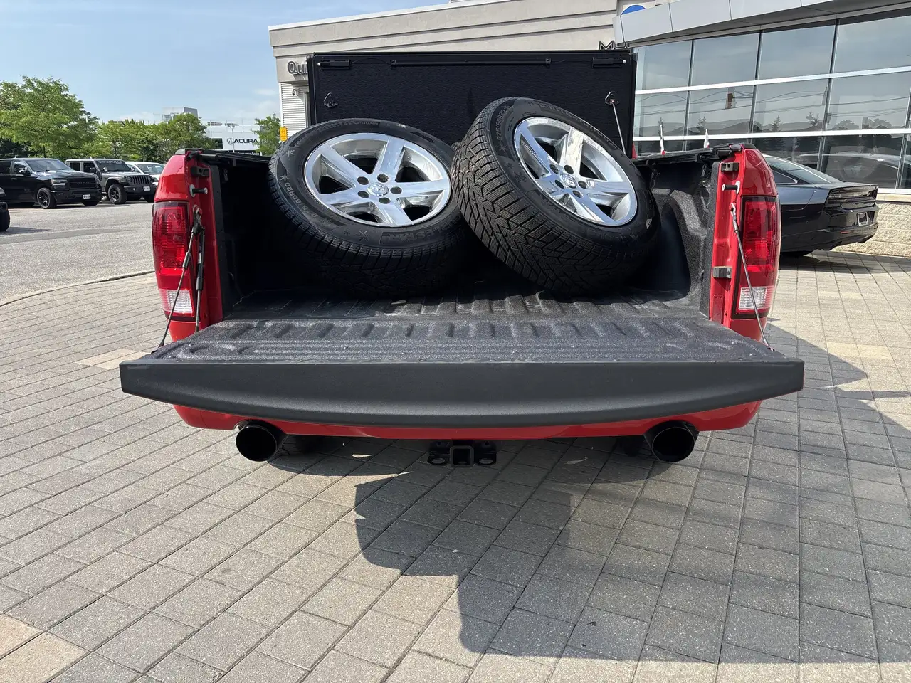 RAM 1500 снимка RAM 1500