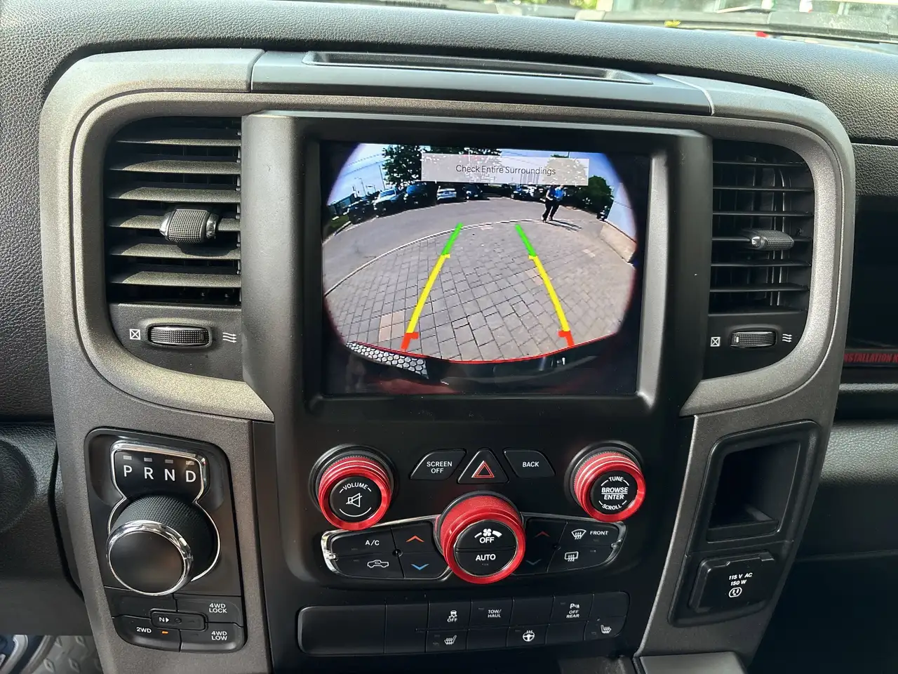 RAM 1500 снимка RAM 1500