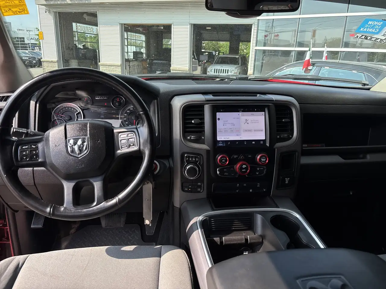 RAM 1500 снимка RAM 1500