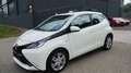 Toyota Aygo X x-play touch Weiß - thumbnail 1