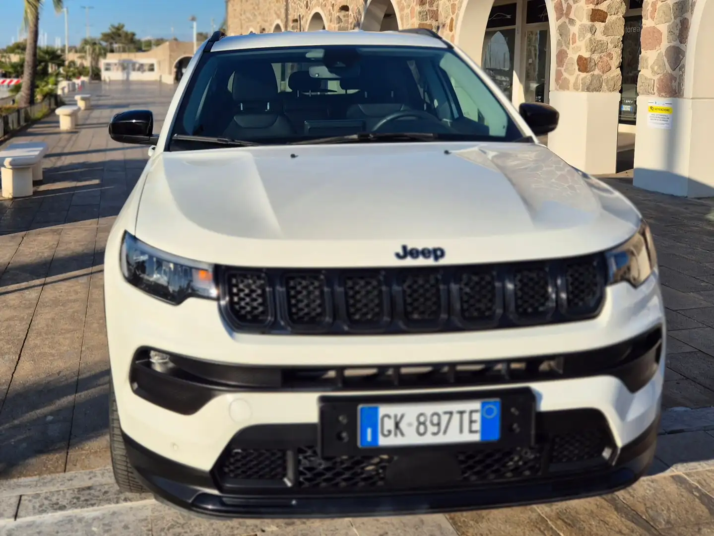 Jeep Compass Compass 1.3 turbo t4 phev Night Eagle 4xe auto Bianco - 2