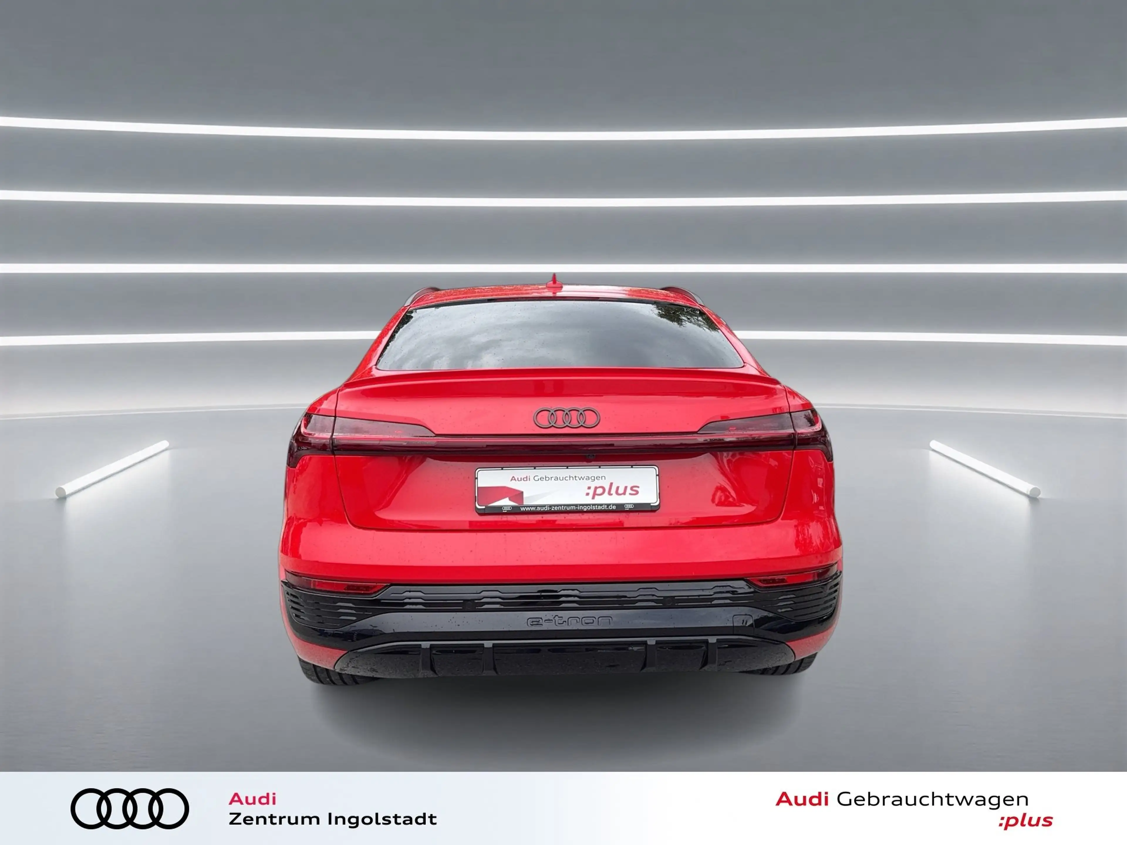 Audi Q8 Sportback e-tron 55 qu S line AHK MATRIX 21" — photo 6