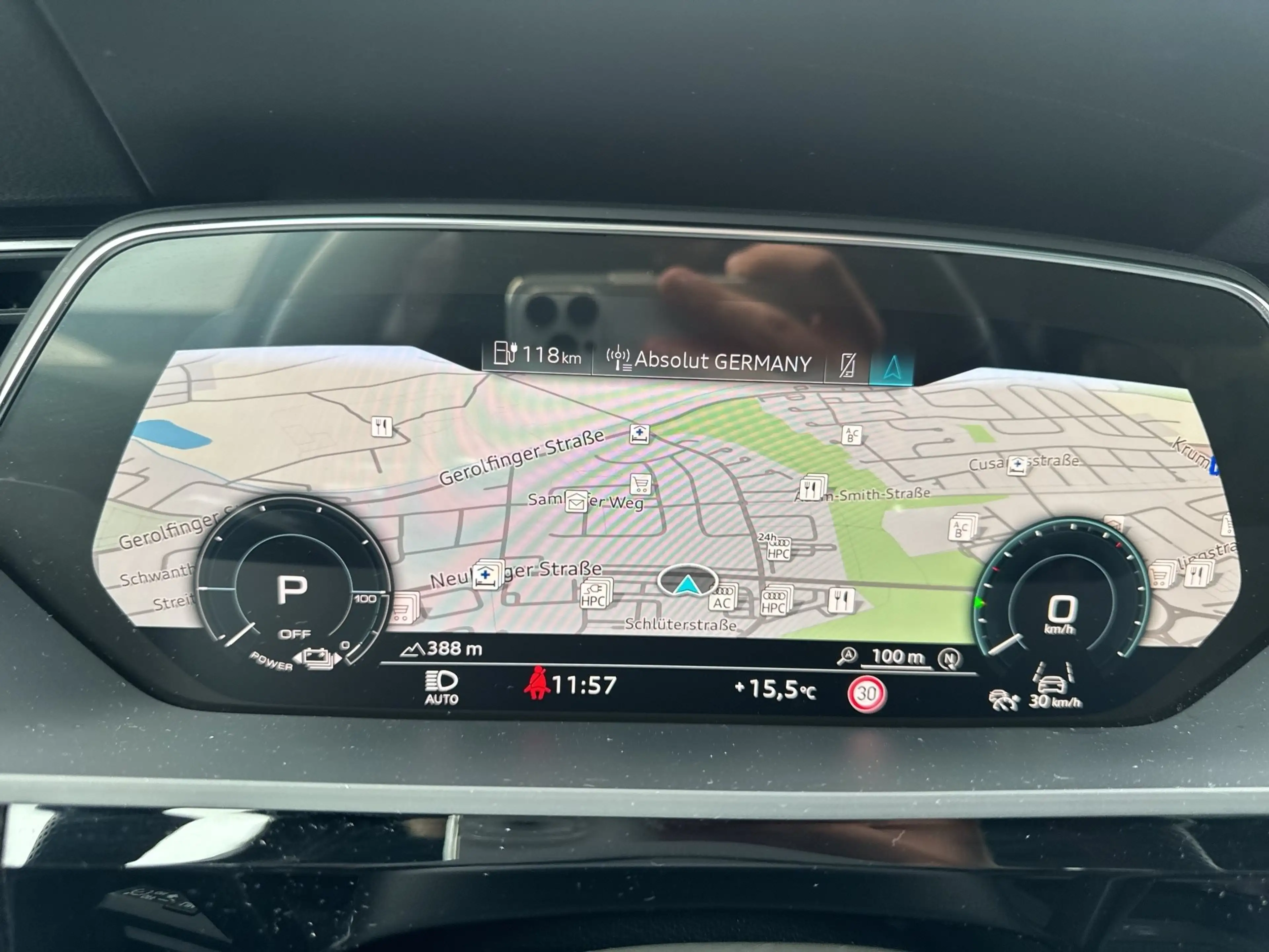 Audi Q8 Sportback e-tron 55 qu S line AHK MATRIX 21" — photo 12