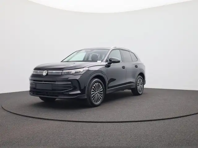 Volkswagen Tiguan view 8