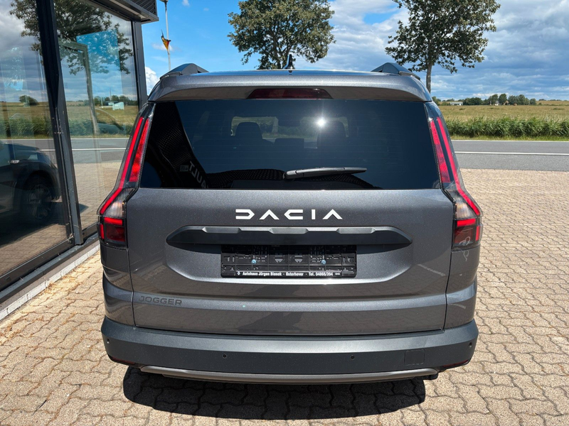 Dacia Jogger TCe 110 Expression 5-Sitzer — photo 6