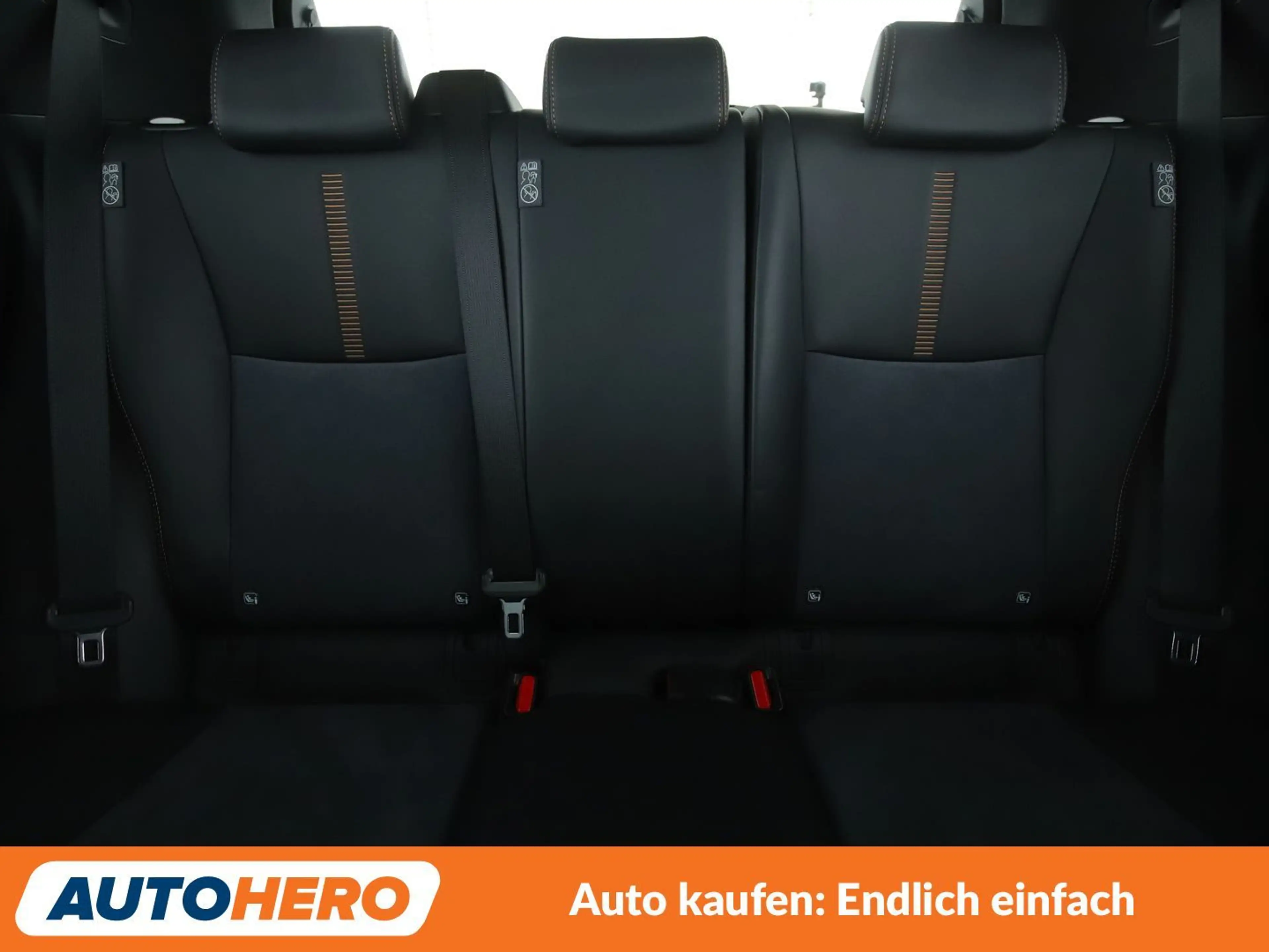 Lexus LBX 1.5 Hybrid Cool Aut.*NAV*HUD*ACC*360CAM*PDC*SHZ* — photo 15