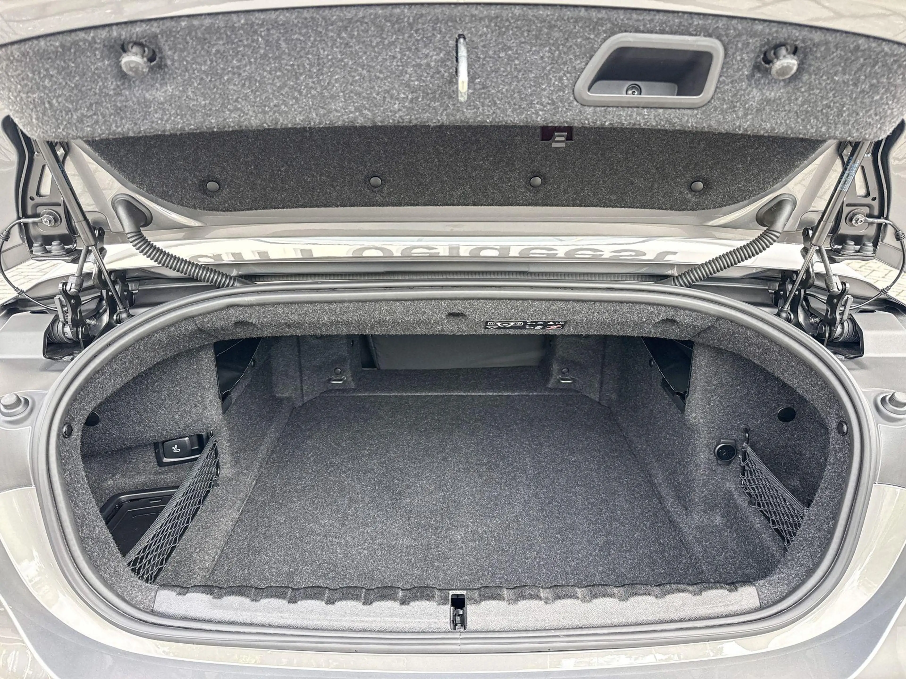 BMW 440 4 Serie Cabrio M440i High Executive — photo 9