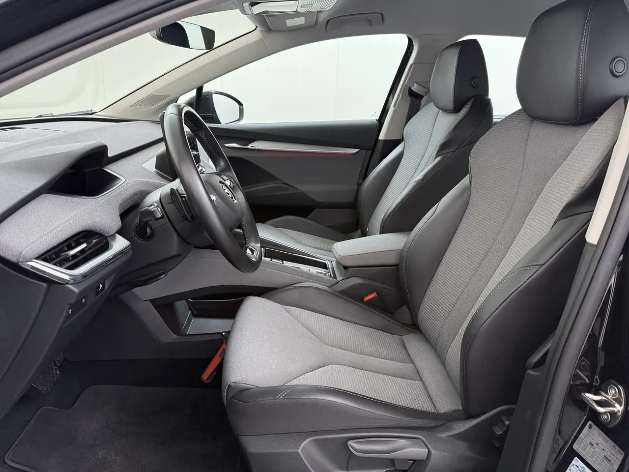 Skoda Enyaq iV 80 204PK Warmtepomp Trekhaak SOH 92% Camera 3-Z, миниатюра 10