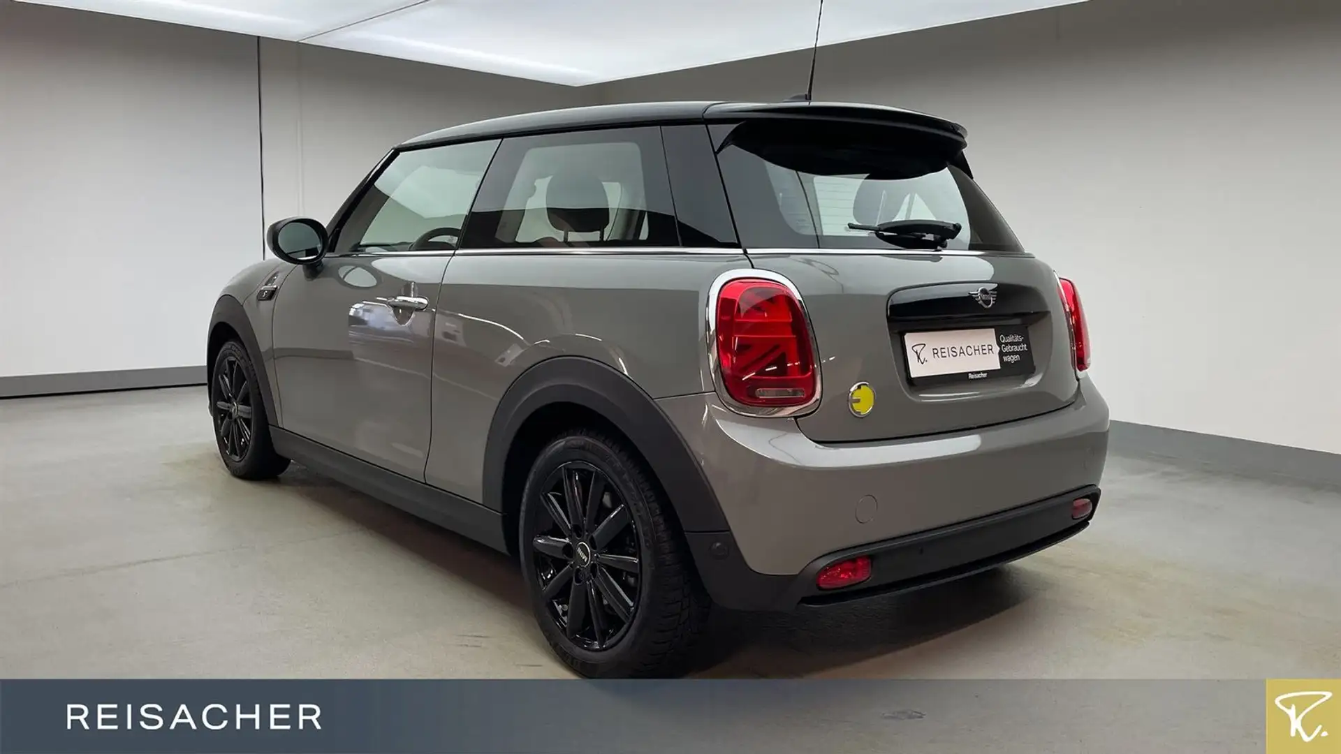 MINI Cooper SE Essential-Trim Navi SpoSi Tempomat Grau - 2