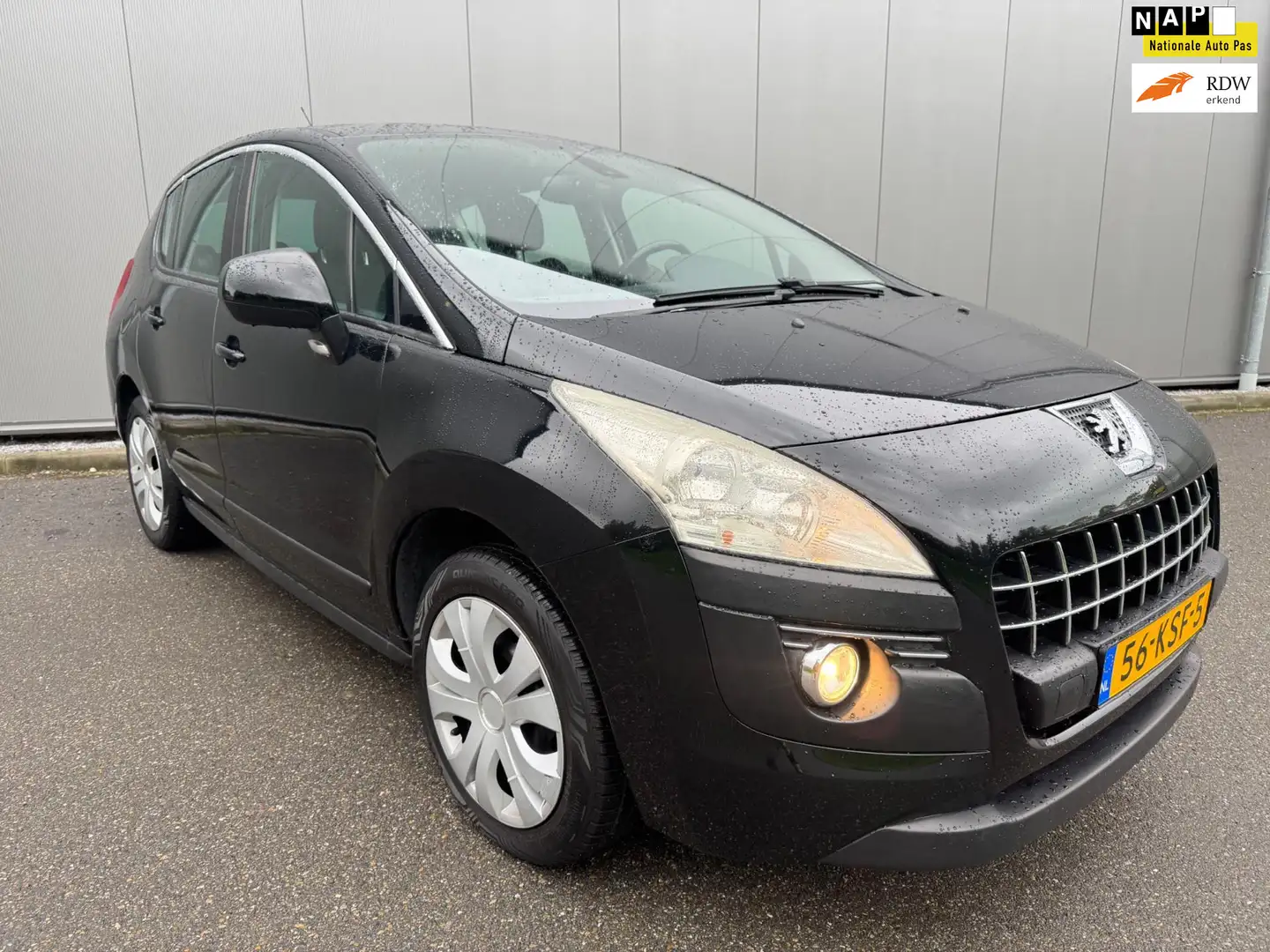 Peugeot 3008 1.6 VTi ST Noir - 1