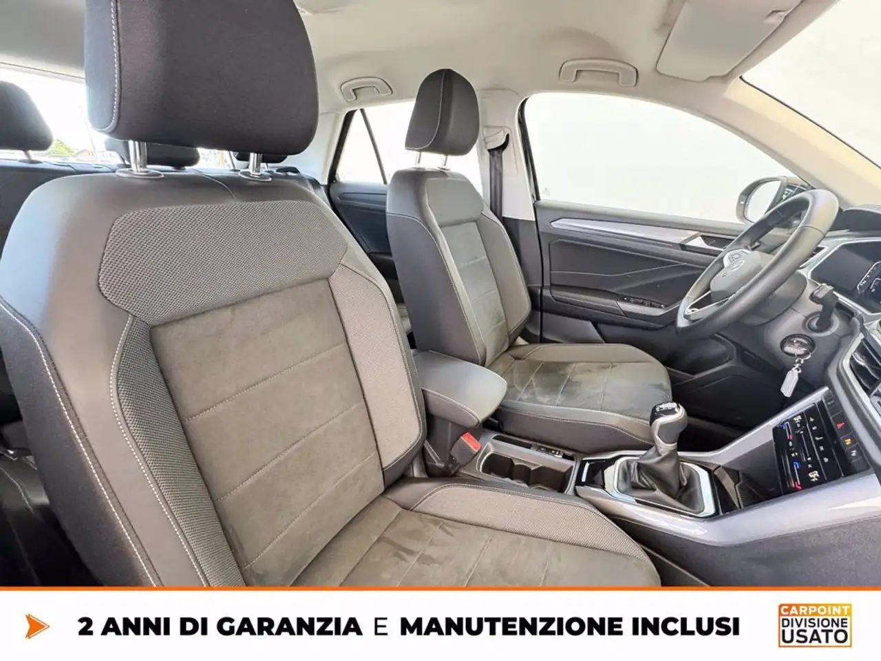 Volkswagen T-Roc 1.0 tsi style 115cv 8