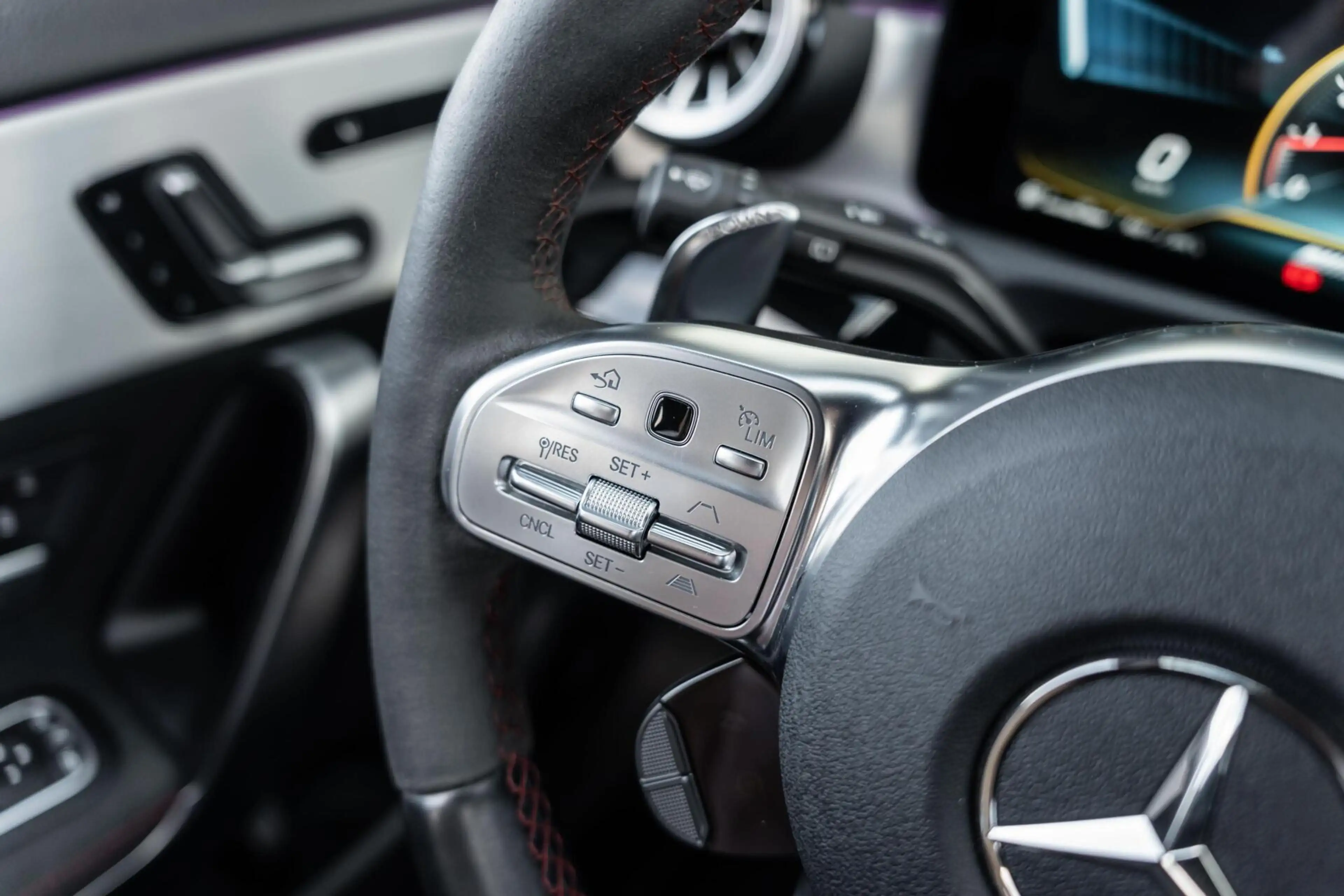 Mercedes-Benz A 45 AMG S 4MATIC+ Schaalstoelen Pano 360 — photo 20
