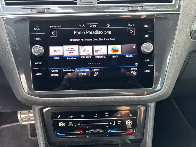 Volkswagen Tiguan view 13