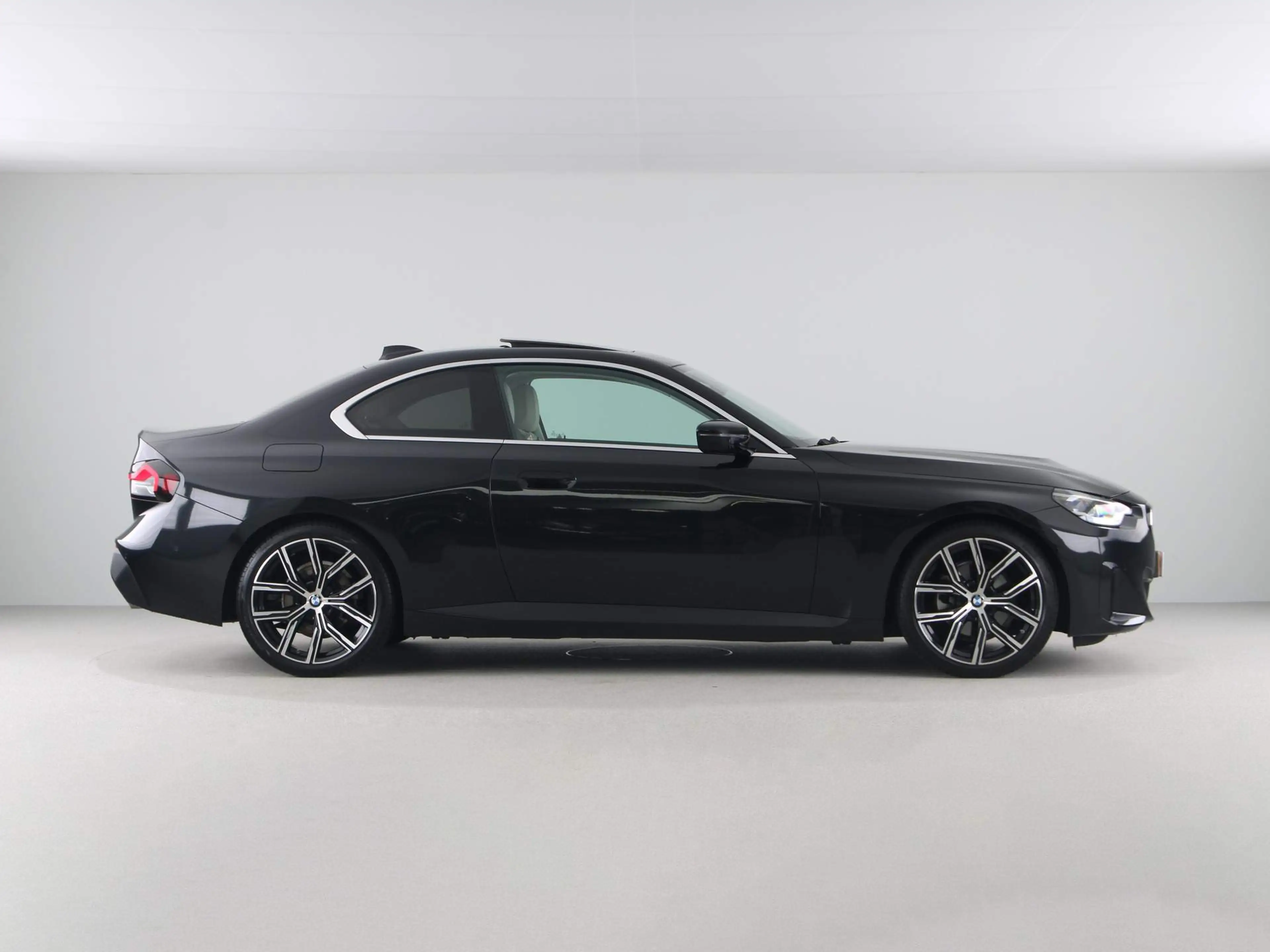 BMW 220 2-Serie Coupé 220i High Executive — photo 7