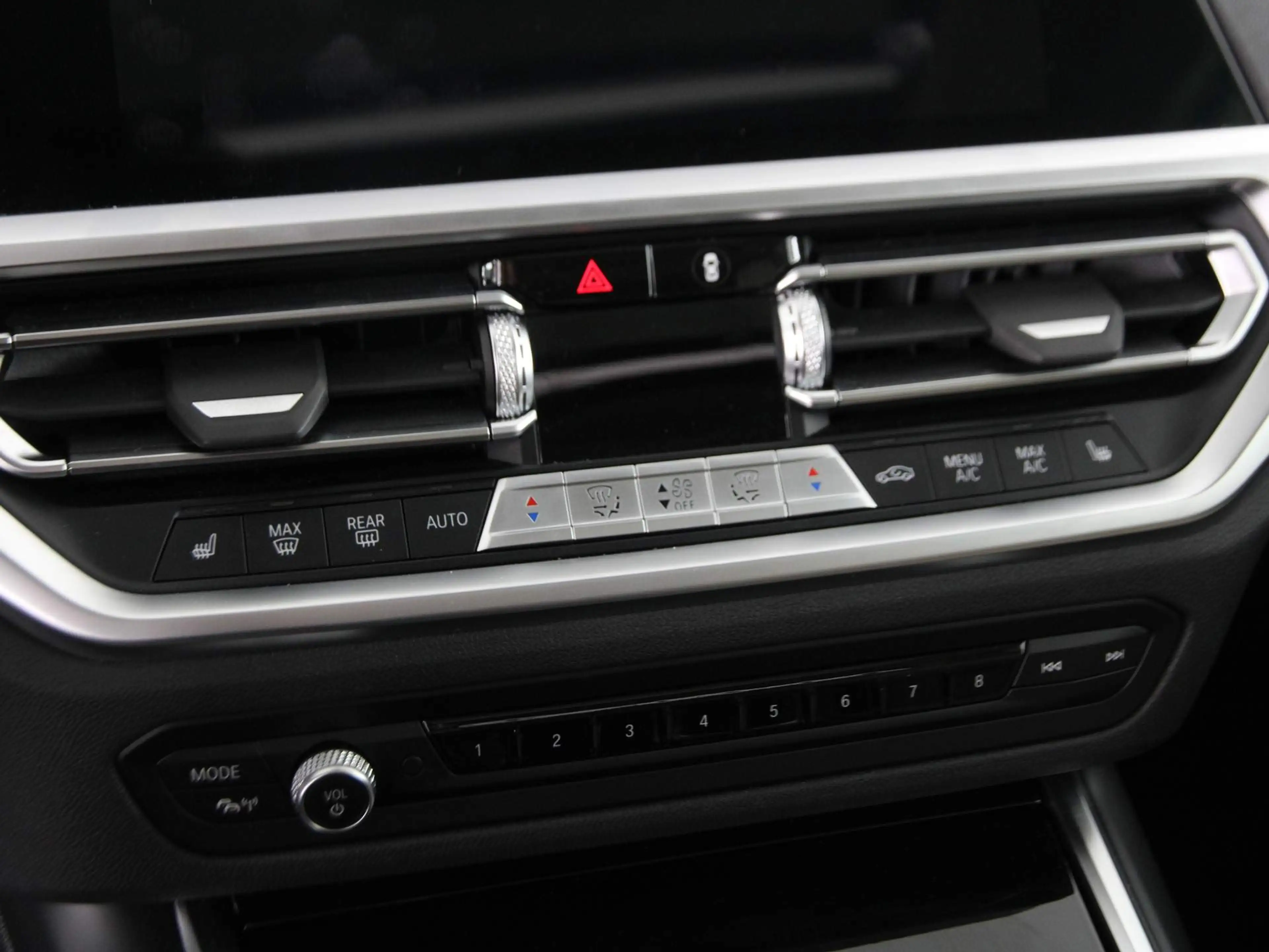 BMW 220 2-Serie Coupé 220i High Executive — photo 13