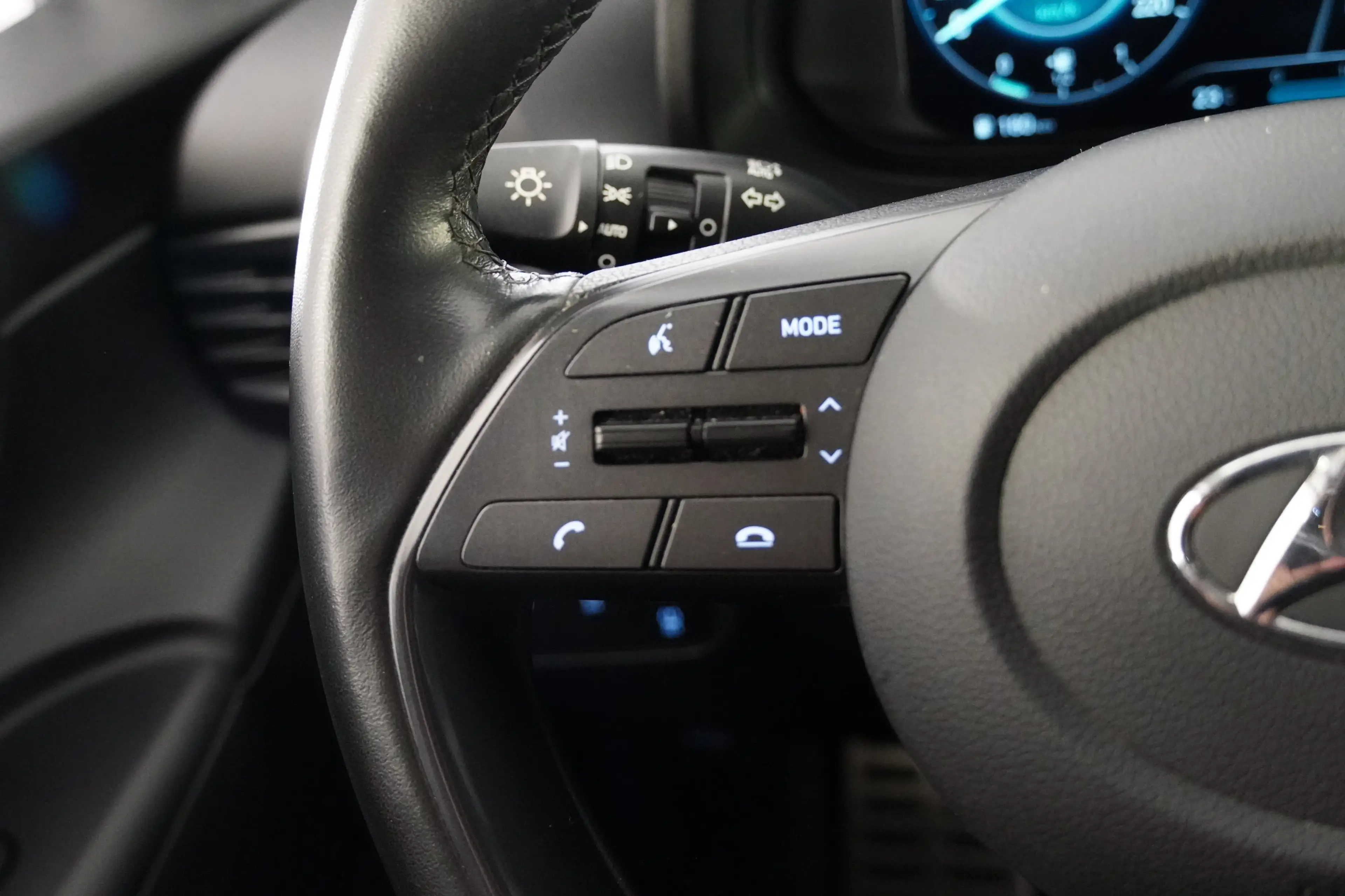 Hyundai BAYON 1,2 MPI i-Line Plus — photo 12