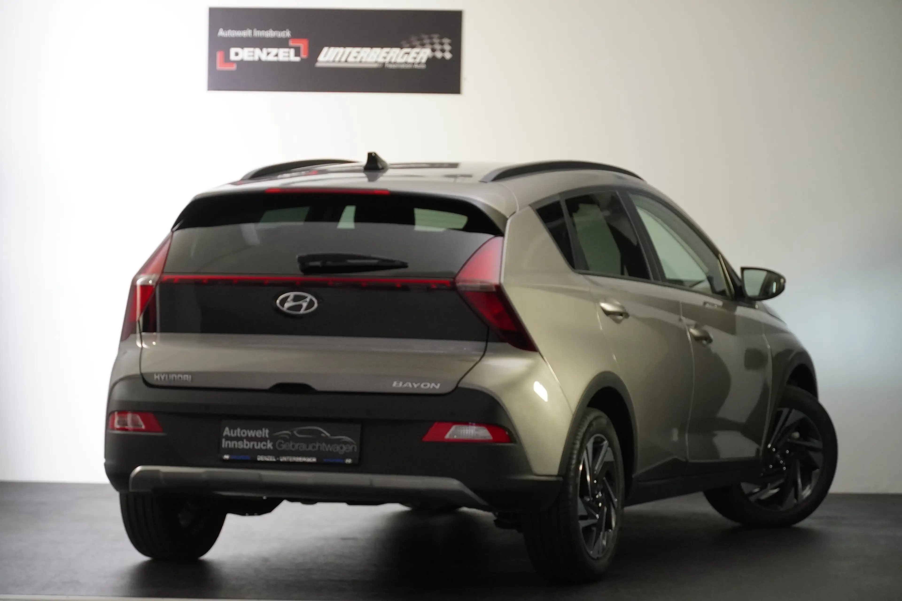 Hyundai BAYON 1,2 MPI i-Line Plus — photo 4