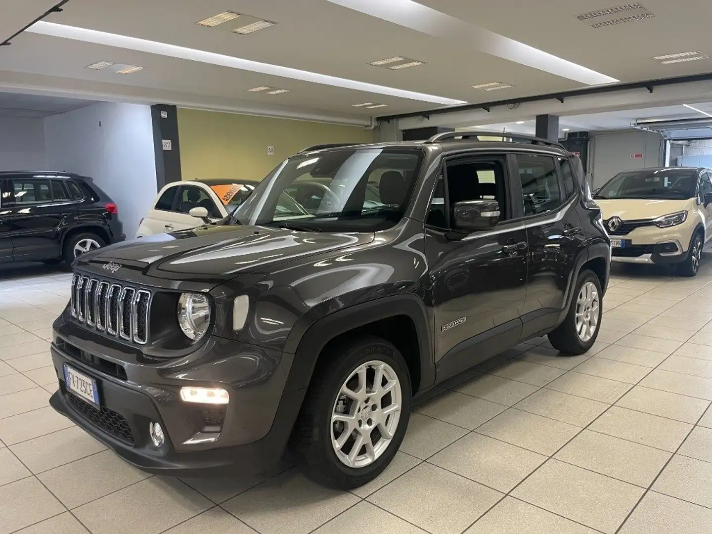 Jeep Renegade 1.6 Mjt 120 CV Longitude AUTOMATICA+NAVI Grijs - 1