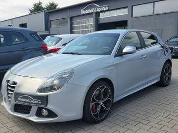 Giulietta Turismo/Automatik/SHZ/PDC/Navi/Eu6/ZV