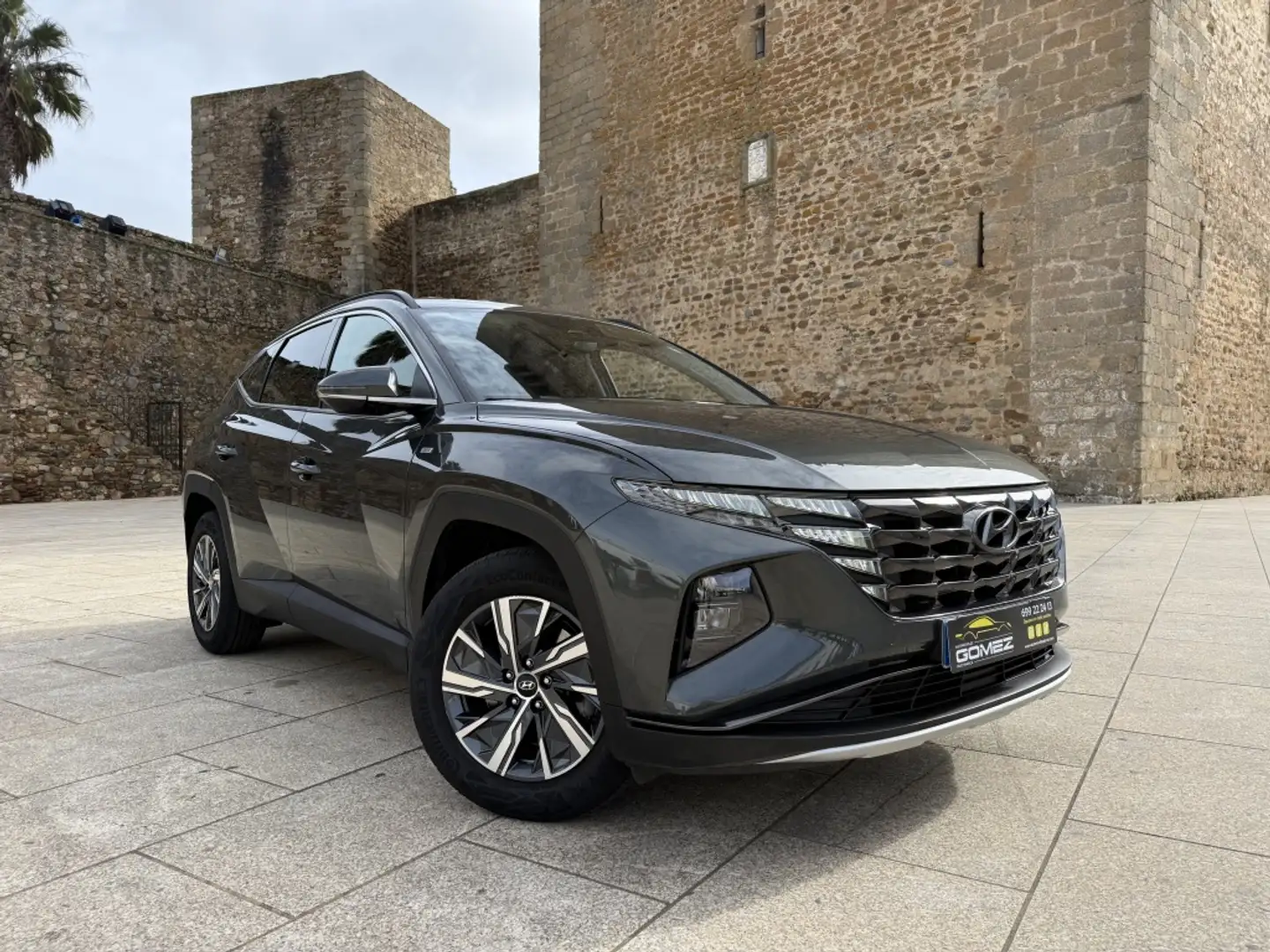 Hyundai TUCSON 1.6 CRDI 48V Maxx Safe 4x2 Gris - 2