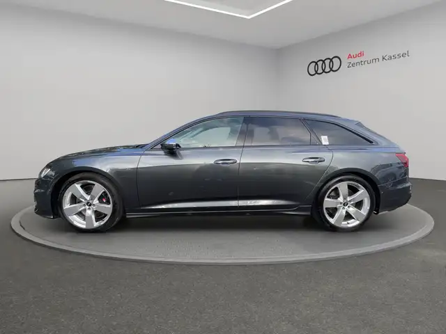 Audi S6 view 3