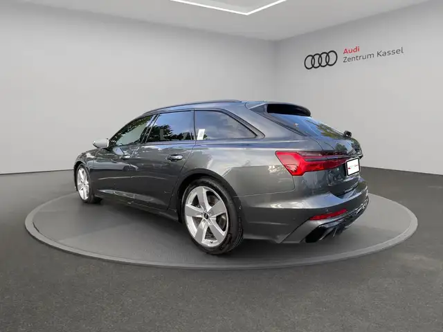 Audi S6 view 4