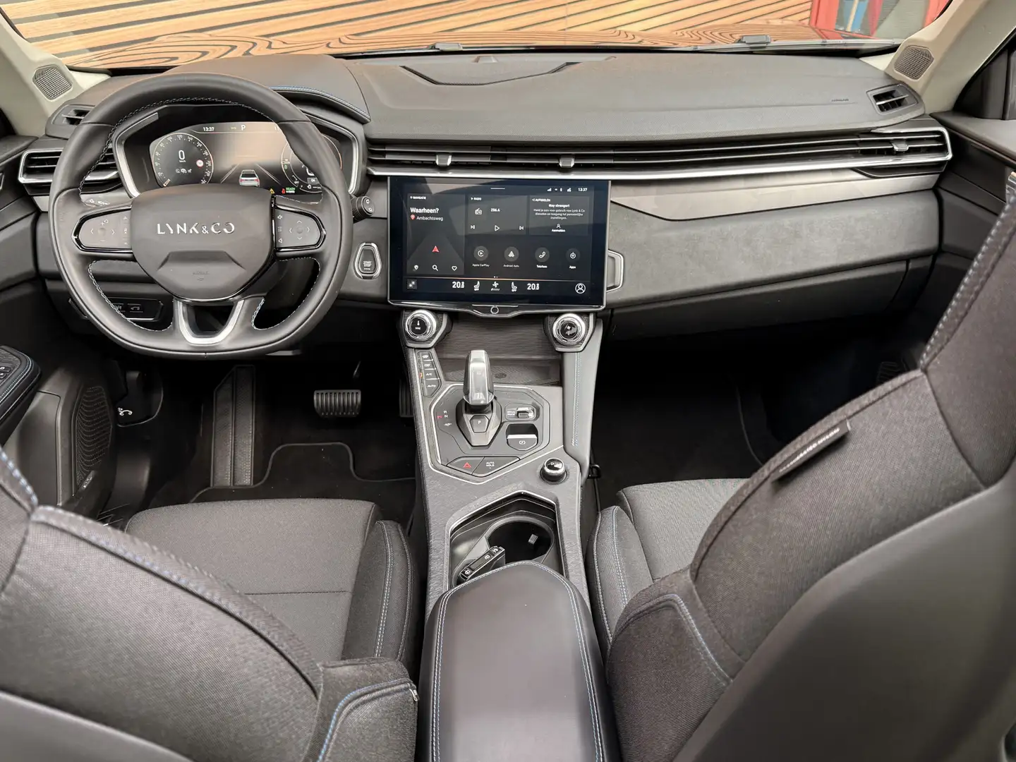 Lynk & Co 01 1.5 Navi / Panodak / 360 Camera / Lage km stand Noir - 2