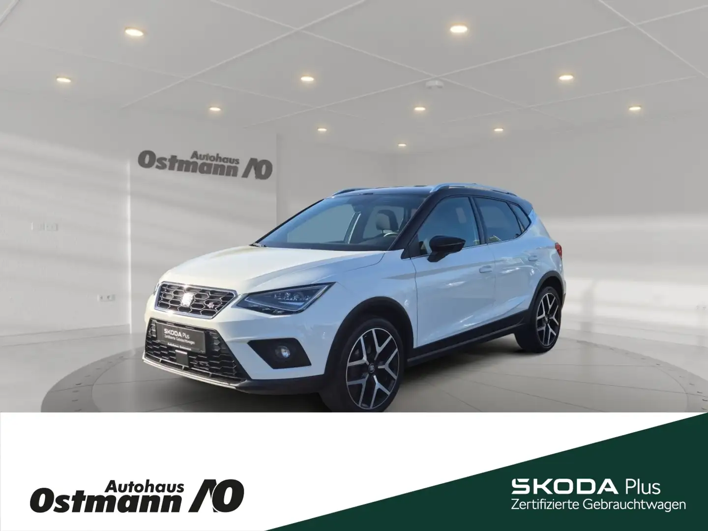 SEAT Arona FR Beats 110kw TSI DSG *AHK*RFK*LED*NAVI* Wit - 1