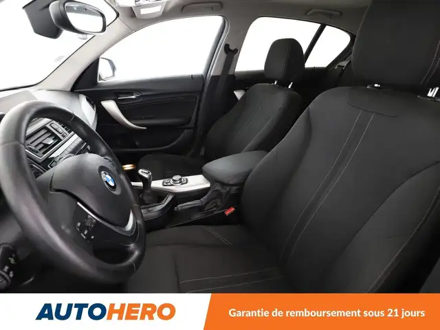 BMW 1 Series view 10